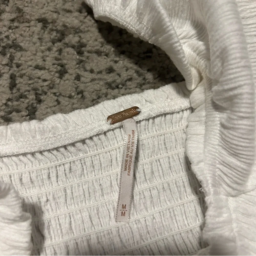 Free People White Brenyce Smocked Puff Sleeve Ruched Crop Size Medium